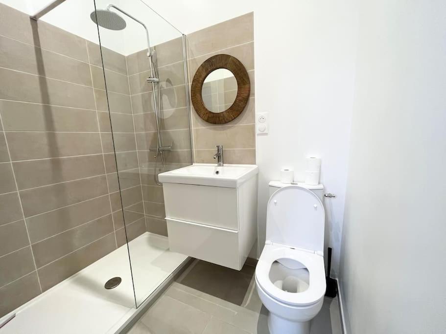 Pleasant 3-Bedroom Flat In The Center Of マルセイユ エクステリア 写真